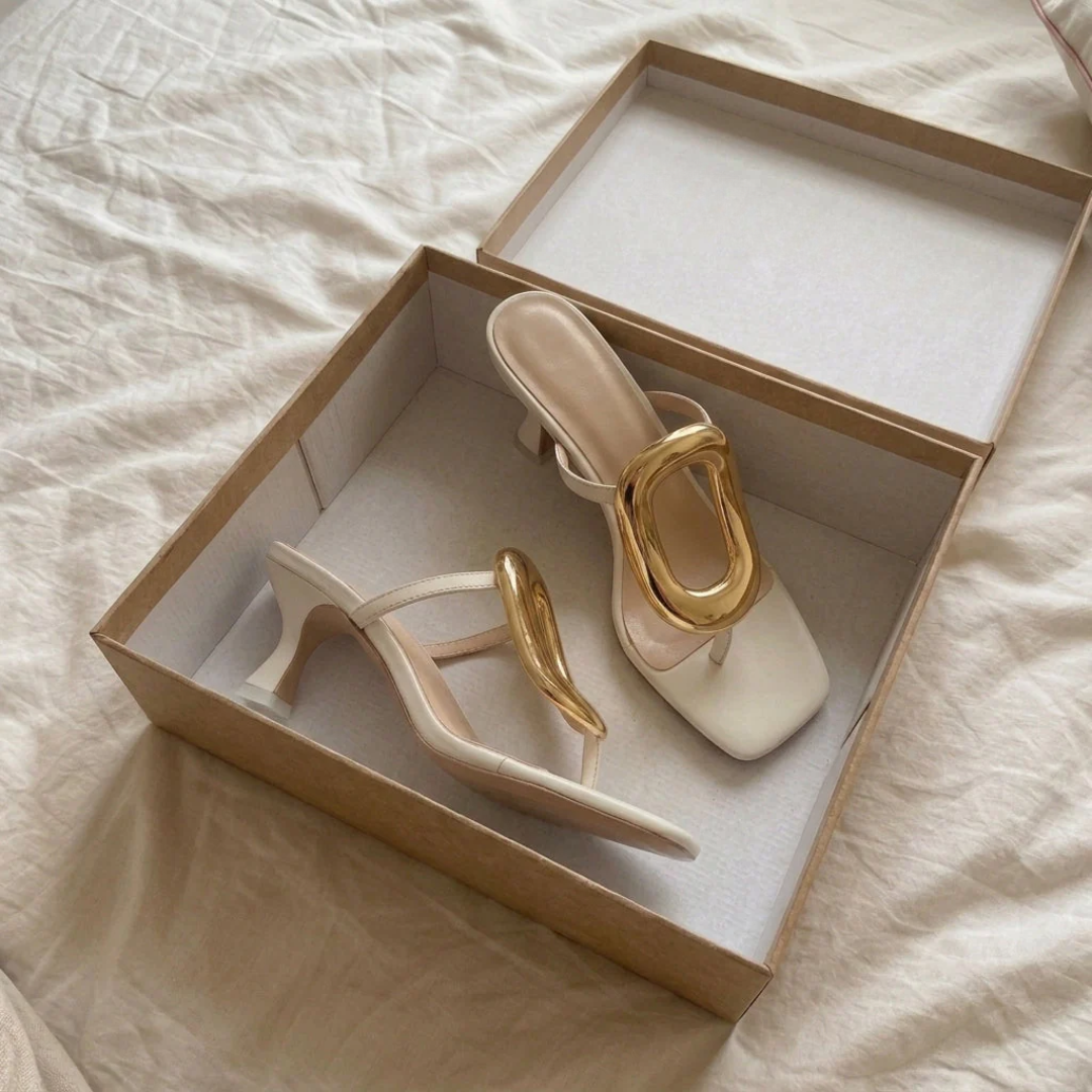Allegra | Scarpe con dettaglio dorato