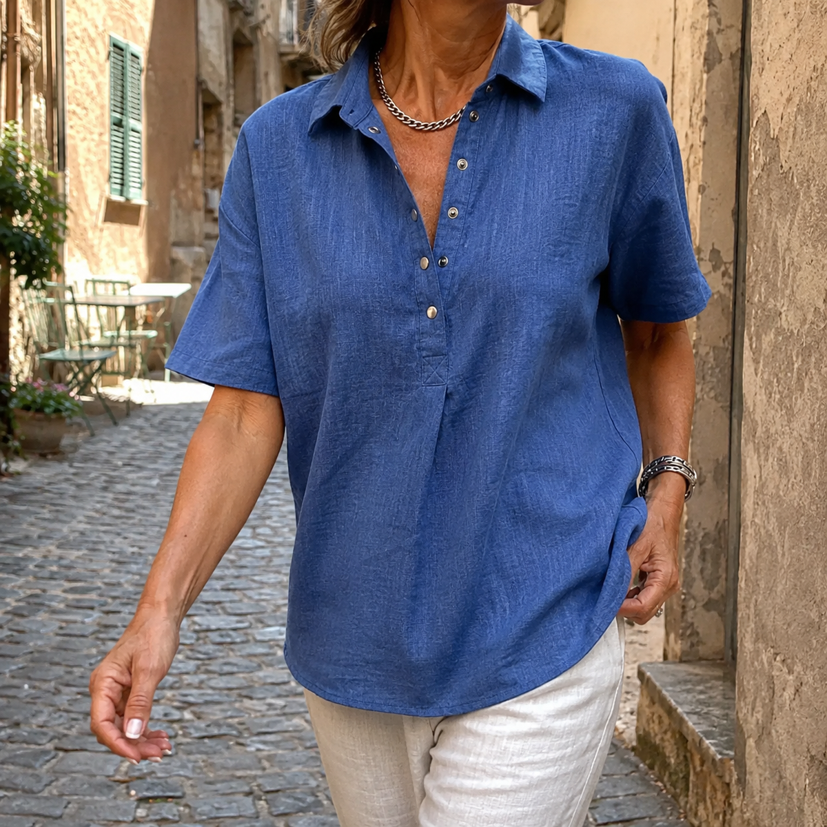 Alessia | Blusa morbida con bottoni